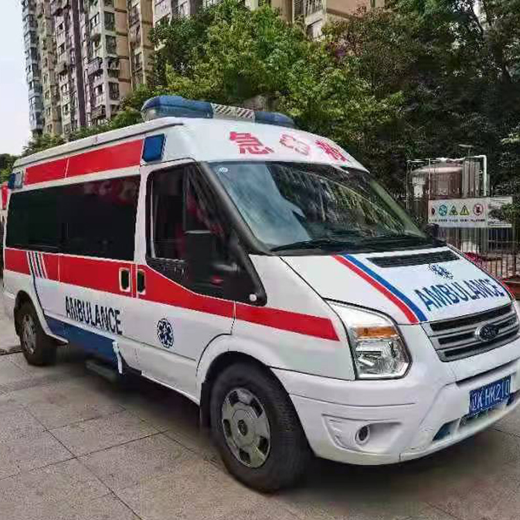灵寿长途救护车护送病人返乡